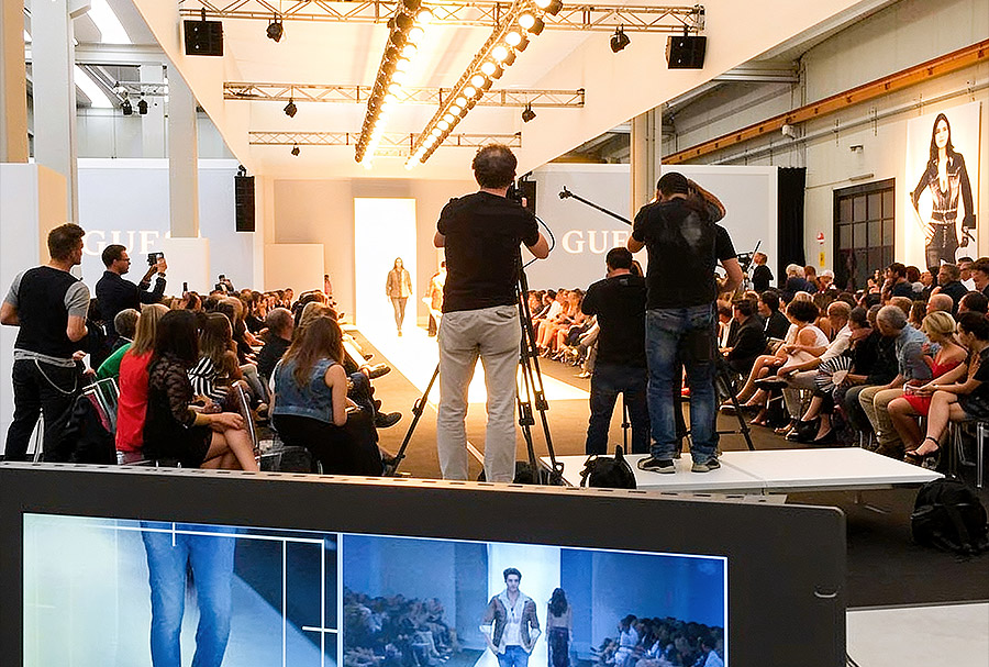 Regia e produzione evento — team tecnico Crazybit on-site
